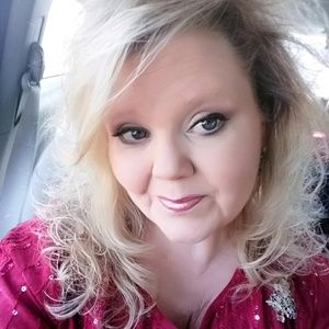 Meet your Posher, Wendy